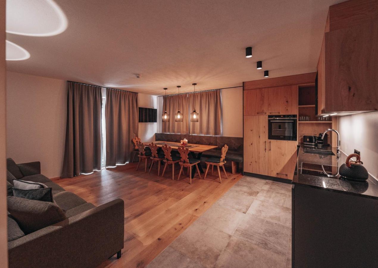 Arlhome - Zuhause Am Arlberg Sankt Anton am Arlberg Buitenkant foto