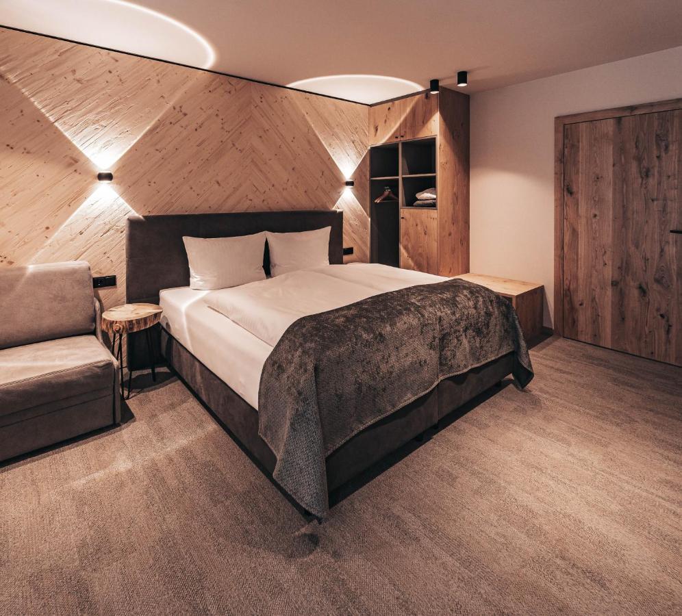 Arlhome - Zuhause Am Arlberg Sankt Anton am Arlberg Buitenkant foto